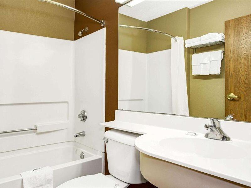 Microtel Inn & Suites By Wyndham Mason Exterior foto